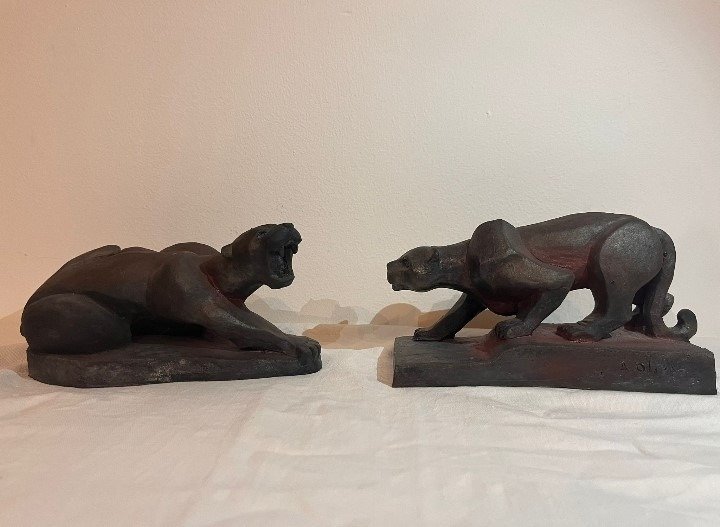 Andrea Oliva - Pumas, Sculpture