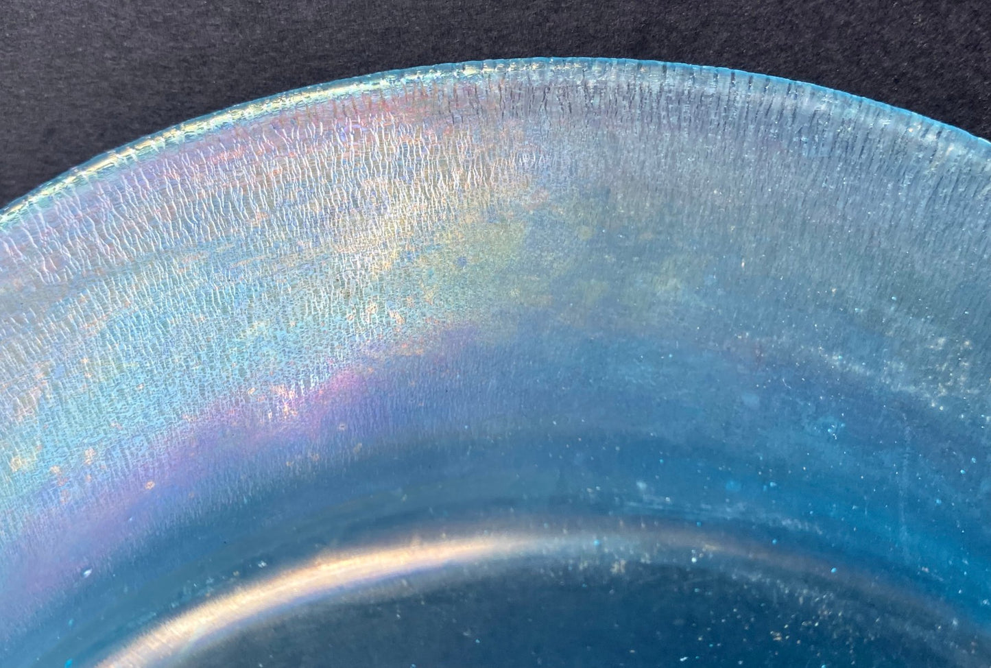 Assiettes en Verre Soufflé Irrisé Bleu, Murano, Venise