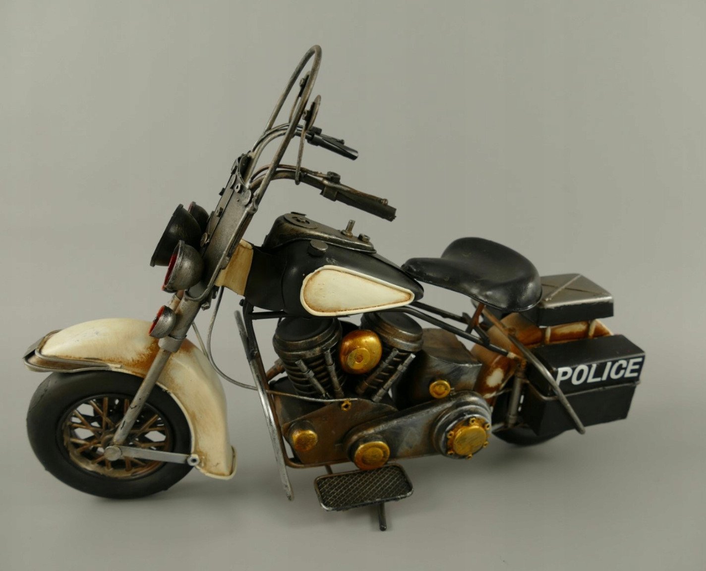 Moto Police Vintage - Jouet en métal blanc - artisanat lituanien
