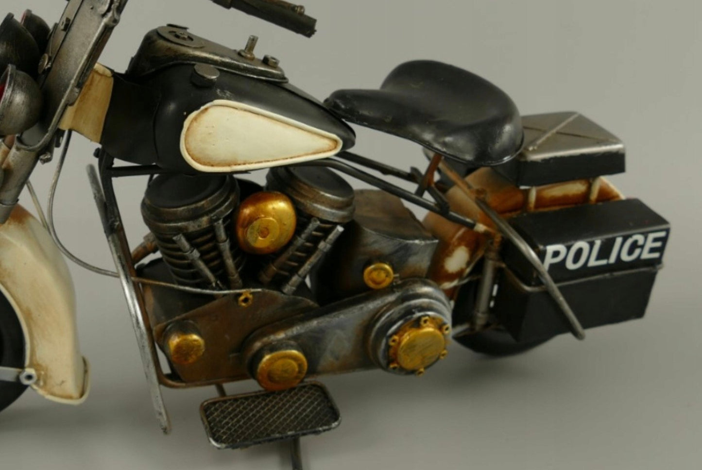 Moto Police Vintage - Jouet en métal blanc - artisanat lituanien