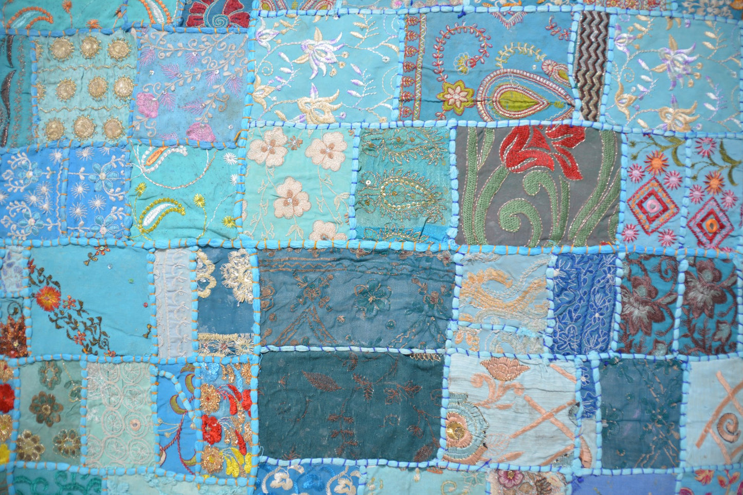 Patchwork artisanal bleu - 100 x 150 cm - Origine Inde