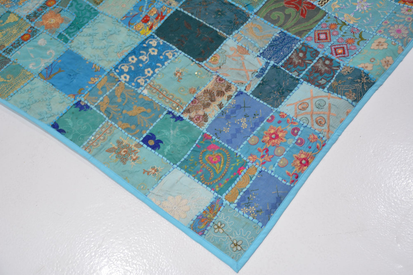 Patchwork artisanal bleu - 100 x 150 cm - Origine Inde