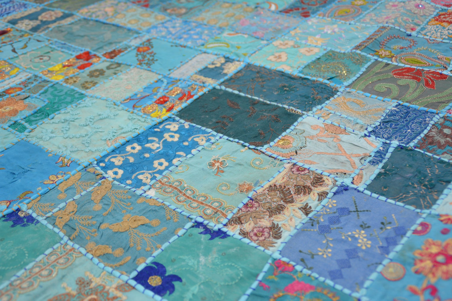 Patchwork artisanal bleu - 100 x 150 cm - Origine Inde