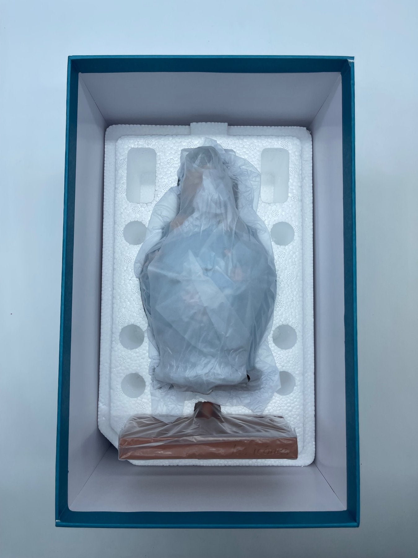 Tintin - Sculpture iconique- Vase du Lotus bleu