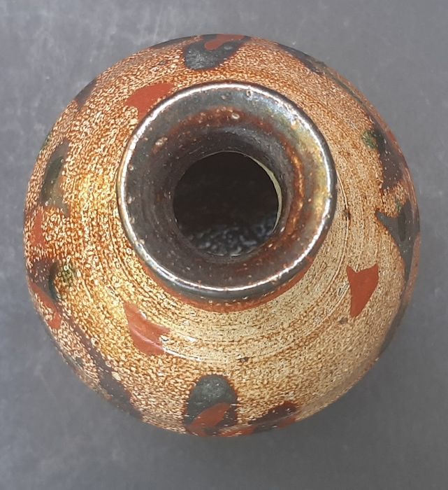 Deux vases d'artiste signés - Japon - XXe siècle